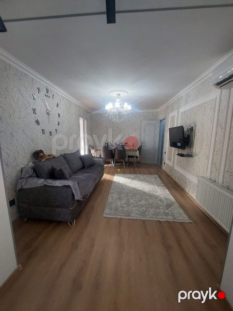 Satılır 3 otaqlı köhnə tikili 52 m²