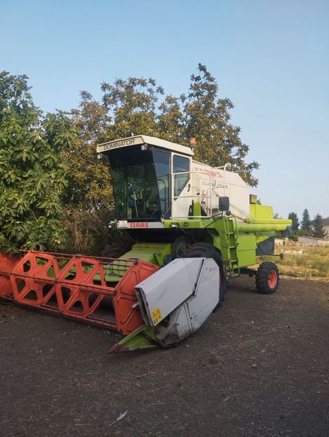 Claas Dominator 130 biçin kombaynı - Marka/model: Claas Dominator 130 — Cəlilabad