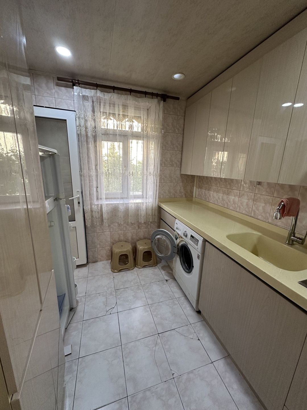 İcarəyə verilir 4 otaqlı köhnə tikili 100 m² — Mənzil, Bakı (9)