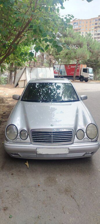 Mercedes E 280, 2.8 L, 1998 il, 354 855 km — Bakı