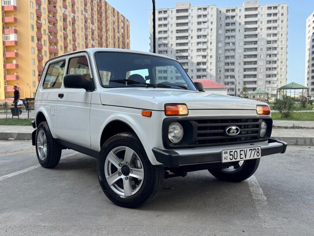 Lada (VAZ) Niva, 1.7 L, 2018 il, 63 000 km — Avtomobillər, Bakı (2)