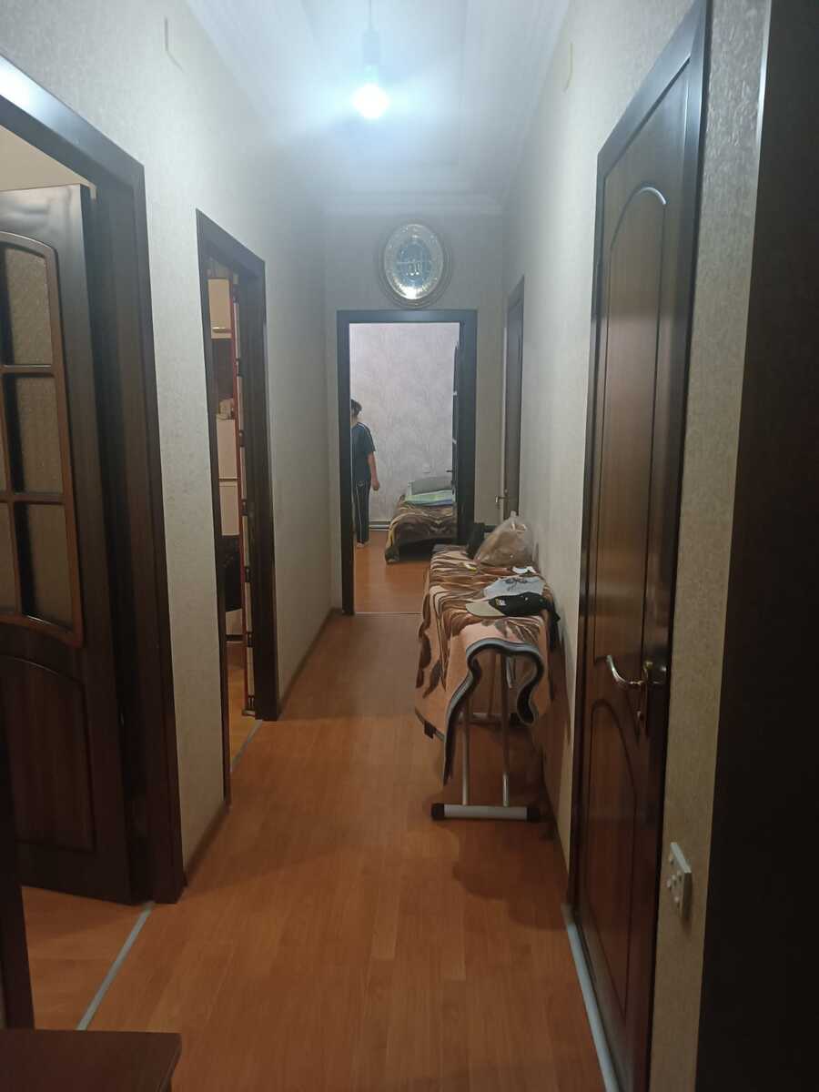 Satılır 2 otaqlı köhnə tikili 67 m² — Mənzil, Bakı (7)