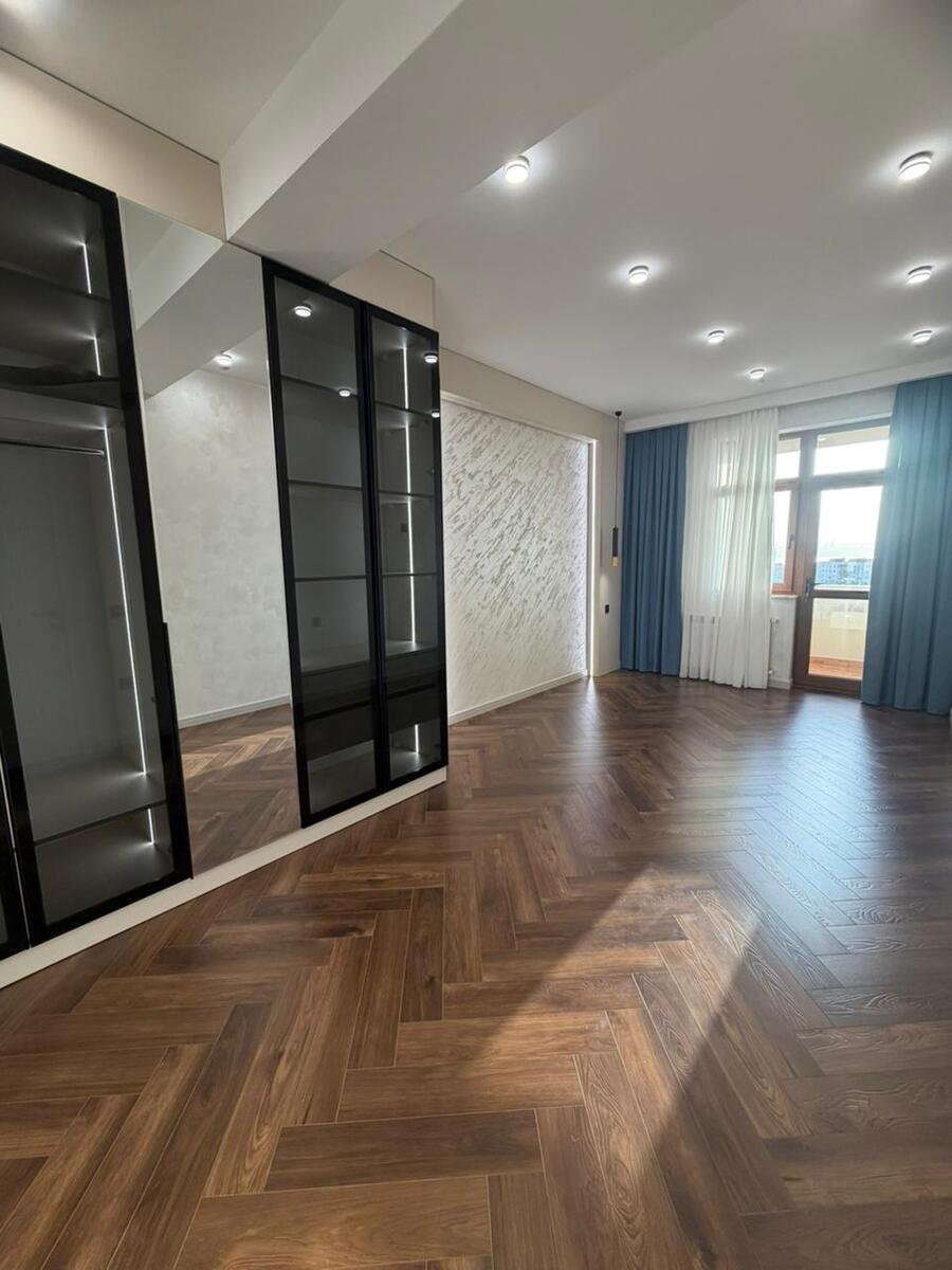 Satılır 3 otaqlı köhnə tikili 126 m² — Mənzil, Bakı (9)