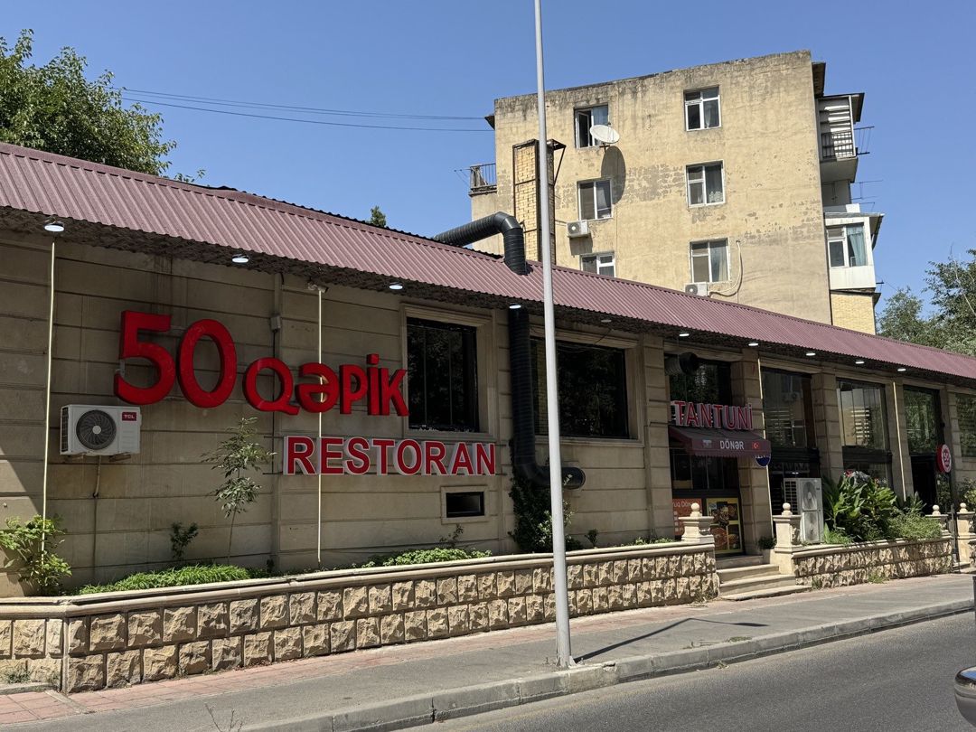 Satılır 2 otaqlı köhnə tikili 58 m² — Mənzil, Bakı (2)
