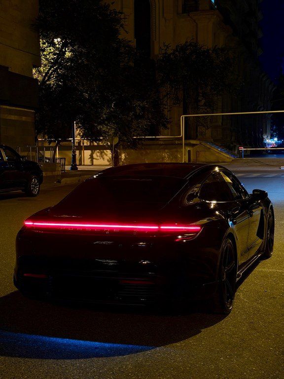 Porsche Taycan 4S, 79.2 kWh, 2021 il, 63 000 km — Avtomobillər, Bakı (3)