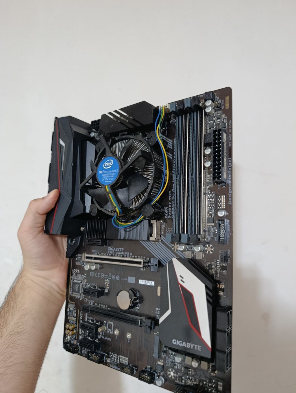 Gıgabyte Z390 Gamıng X anakarti + Intel core i5 9400 Xüsusiyyətlər — Ana platalar, Xırdalan (2)