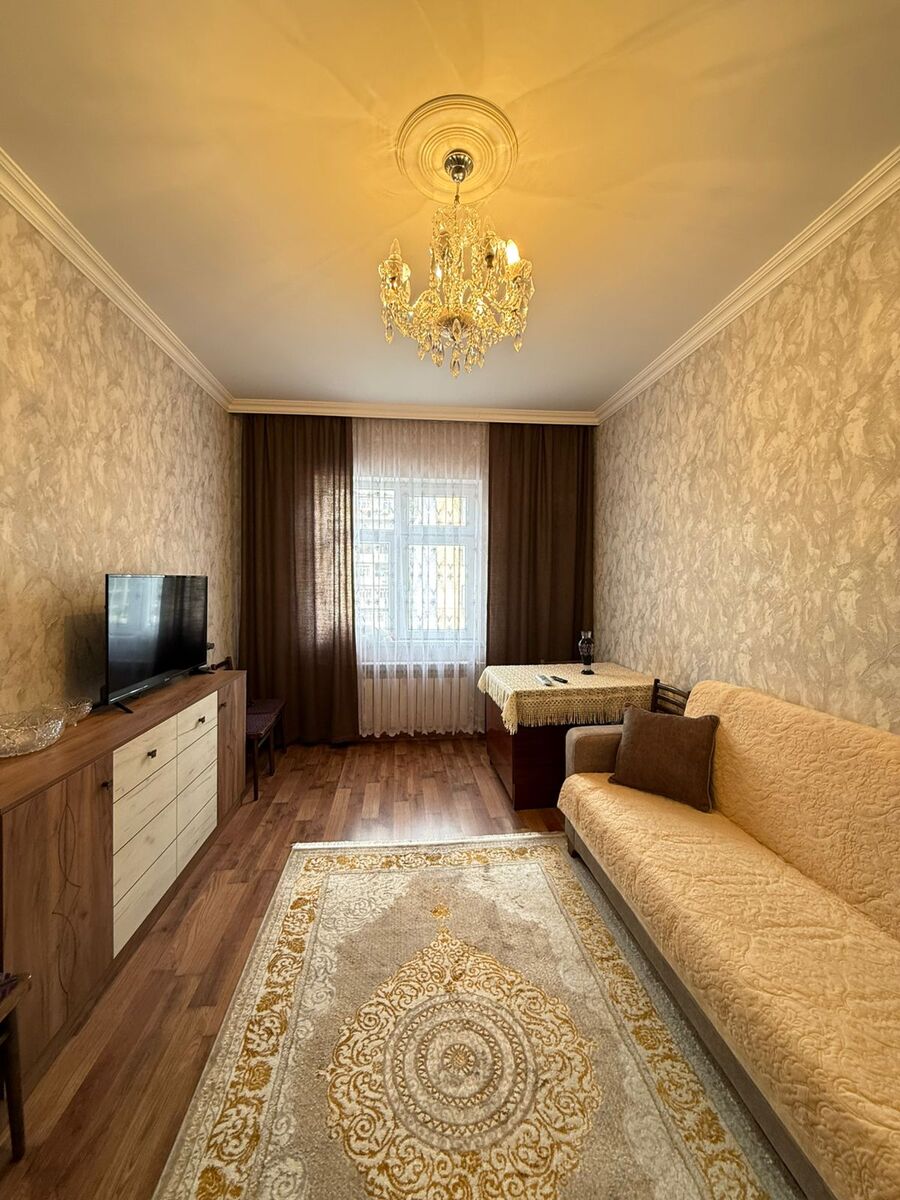 Satılır 1 otaqlı köhnə tikili 45 m² — Mənzil, Bakı (3)