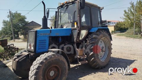 Belarus 892 traktor - Model: Belarus 892 (etiket üzərində “Беларус — İmişli