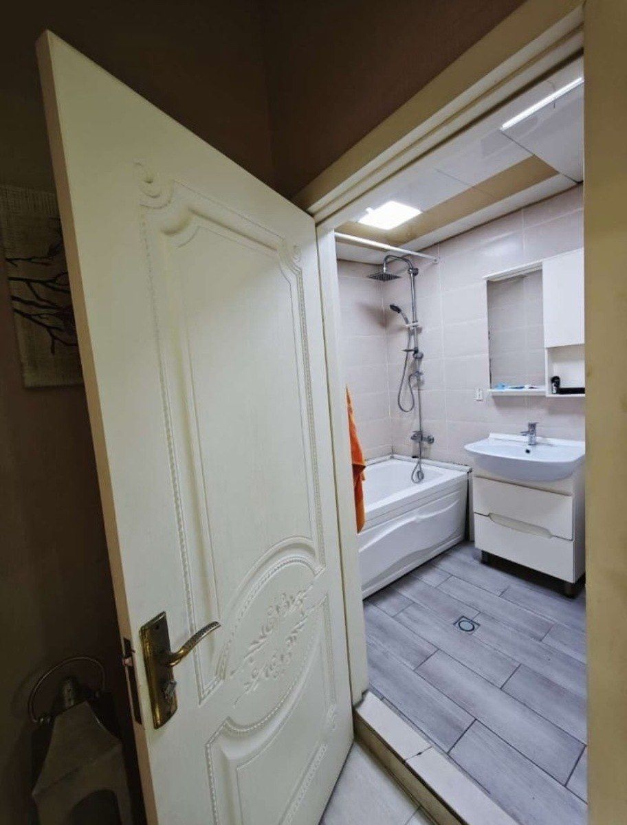 İcarəyə verilir 3 otaqlı yeni tikili 113 m² — Mənzil, Bakı (11)