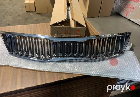 "Kia Optima 2017-2019" radiator barmaqlığı