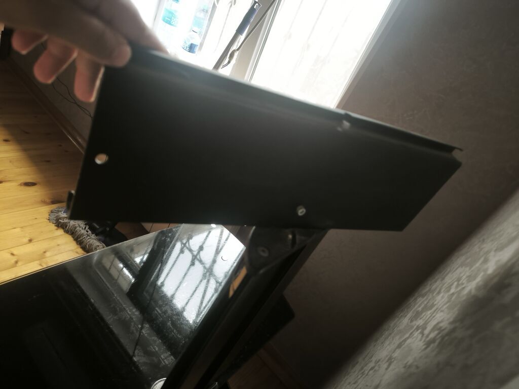 Qara şüşə TV stendi və döndərilə bilən panel - Material: parlaq qara — Televizor altlıqları və standlar, Bakı (4)