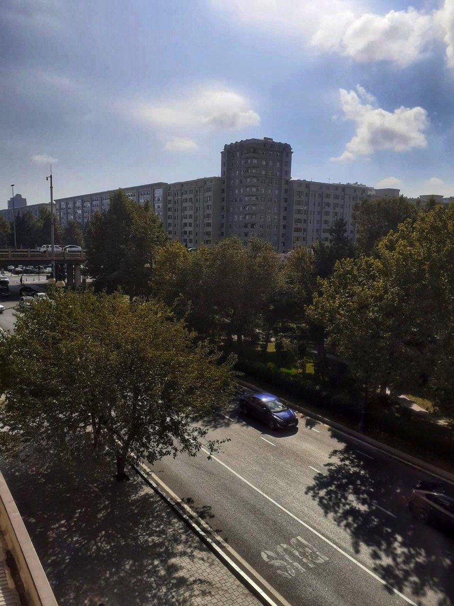 Satılır 3 otaqlı köhnə tikili 84 m² — Mənzil, Bakı (2)
