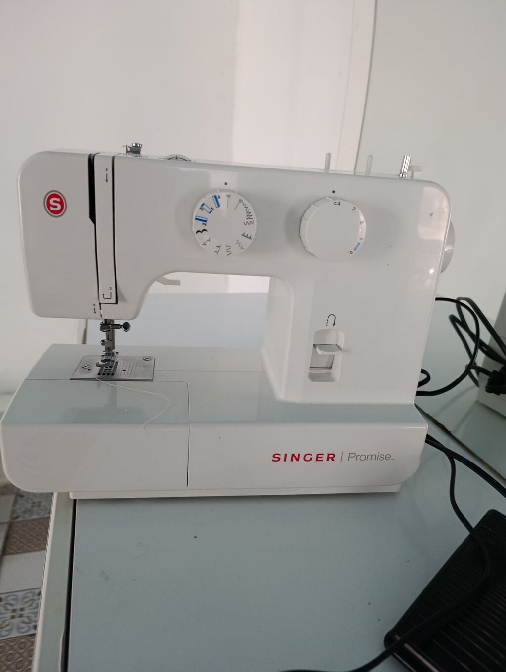 Singer Promise tikiş maşını – Model 1409 - Gərginlik/güç: 220V, 50Hz — Tikiş və işəmə maşınları, Digah (2)