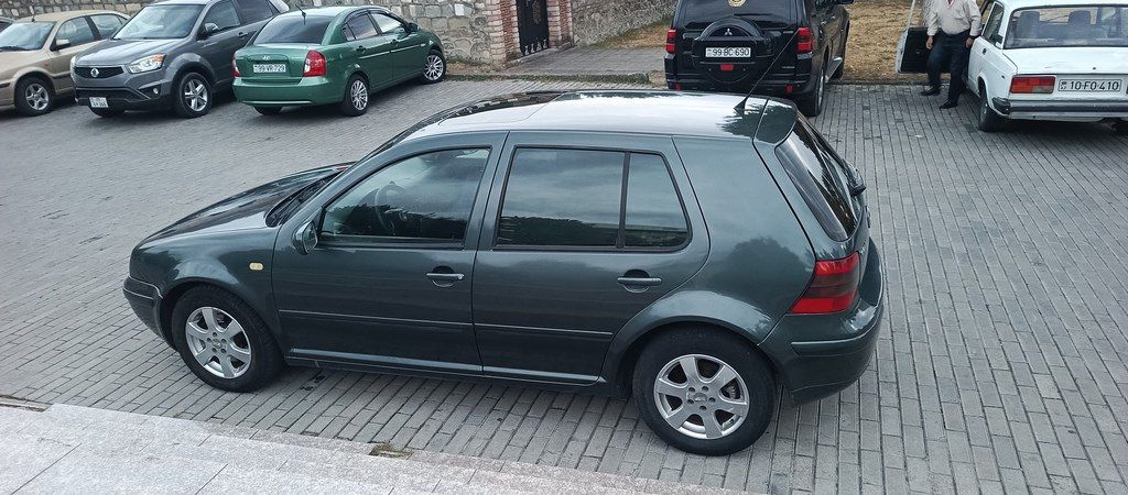 Volkswagen Golf, 3.2 L, 1999 il, 360 000 km — Avtomobillər, Şəki (3)