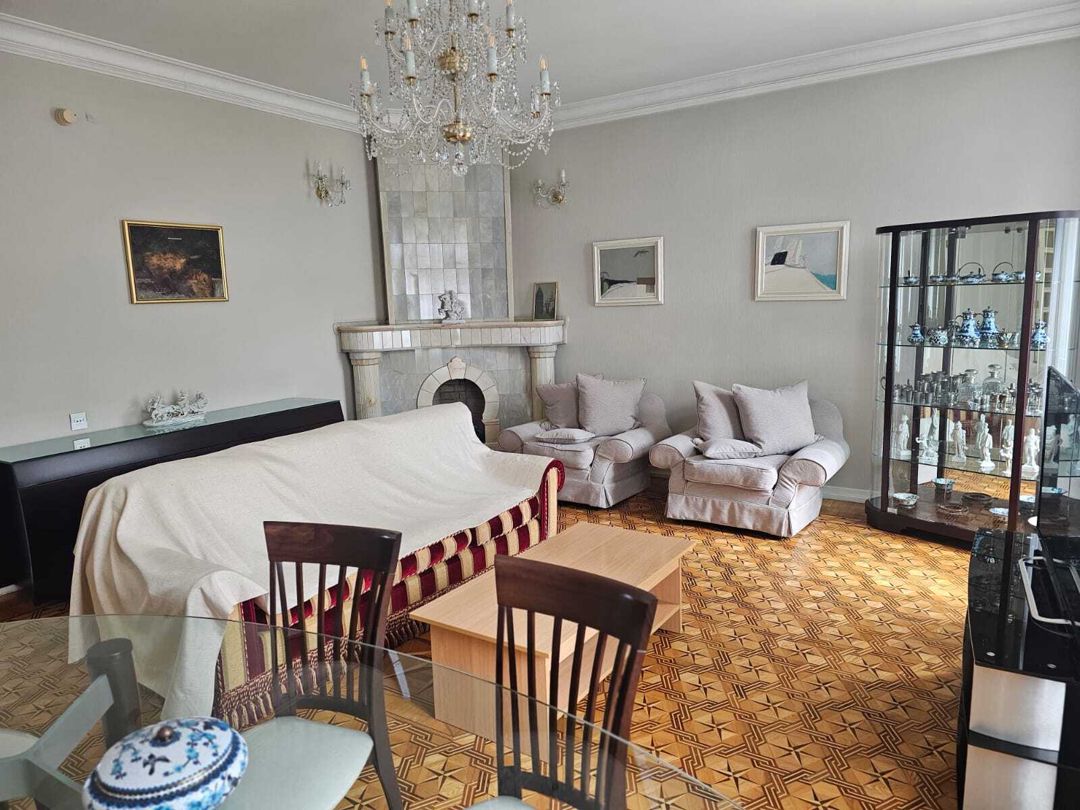 Satılır 4 otaqlı köhnə tikili 120 m² — Mənzil, Bakı (5)