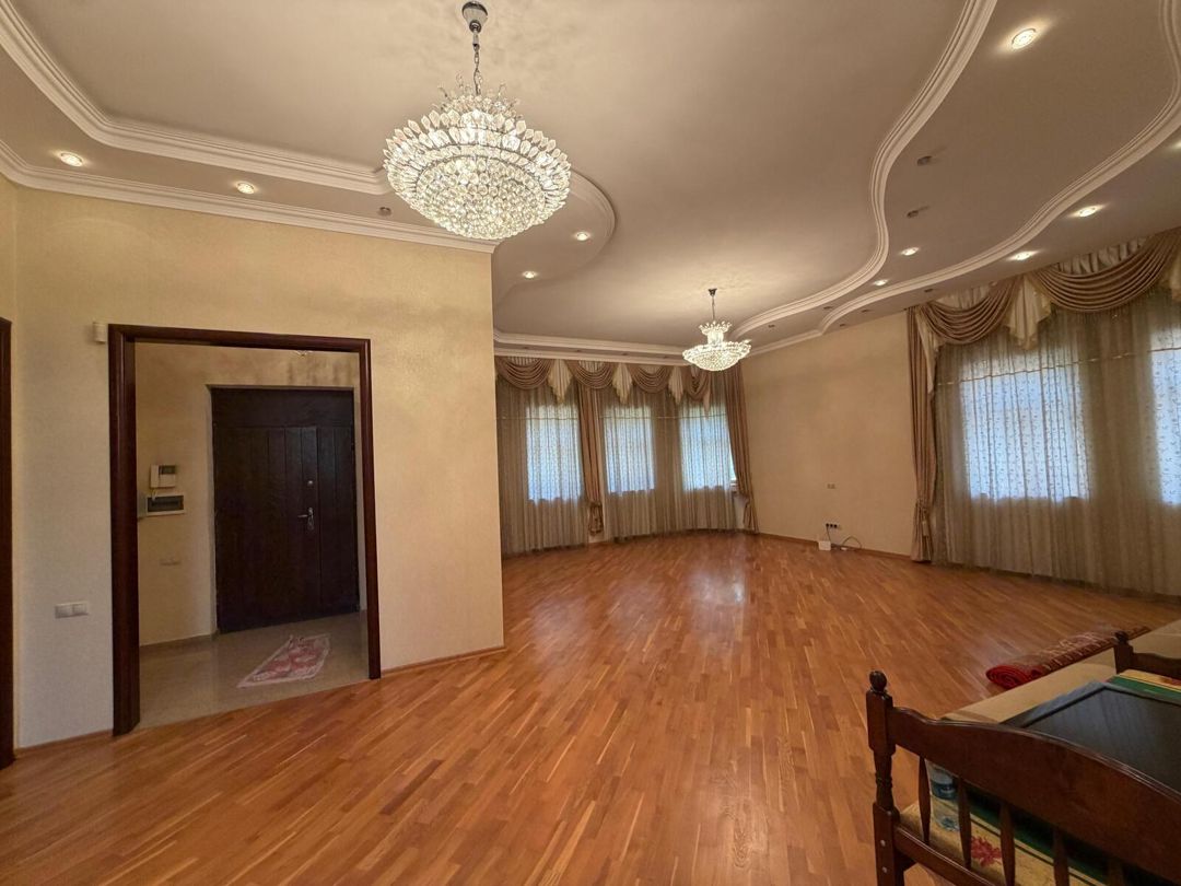İcarəyə verilir 7 otaqlı həyət evi/bağ evi 450 m² — Ev, villa, Bakı (7)