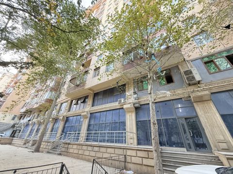 Satılır obyekt 273 m² — Bakı