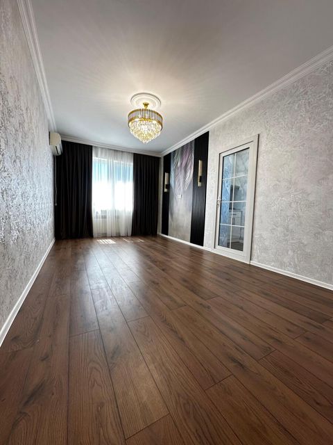 Satılır 3 otaqlı köhnə tikili 60 m² — Bakı