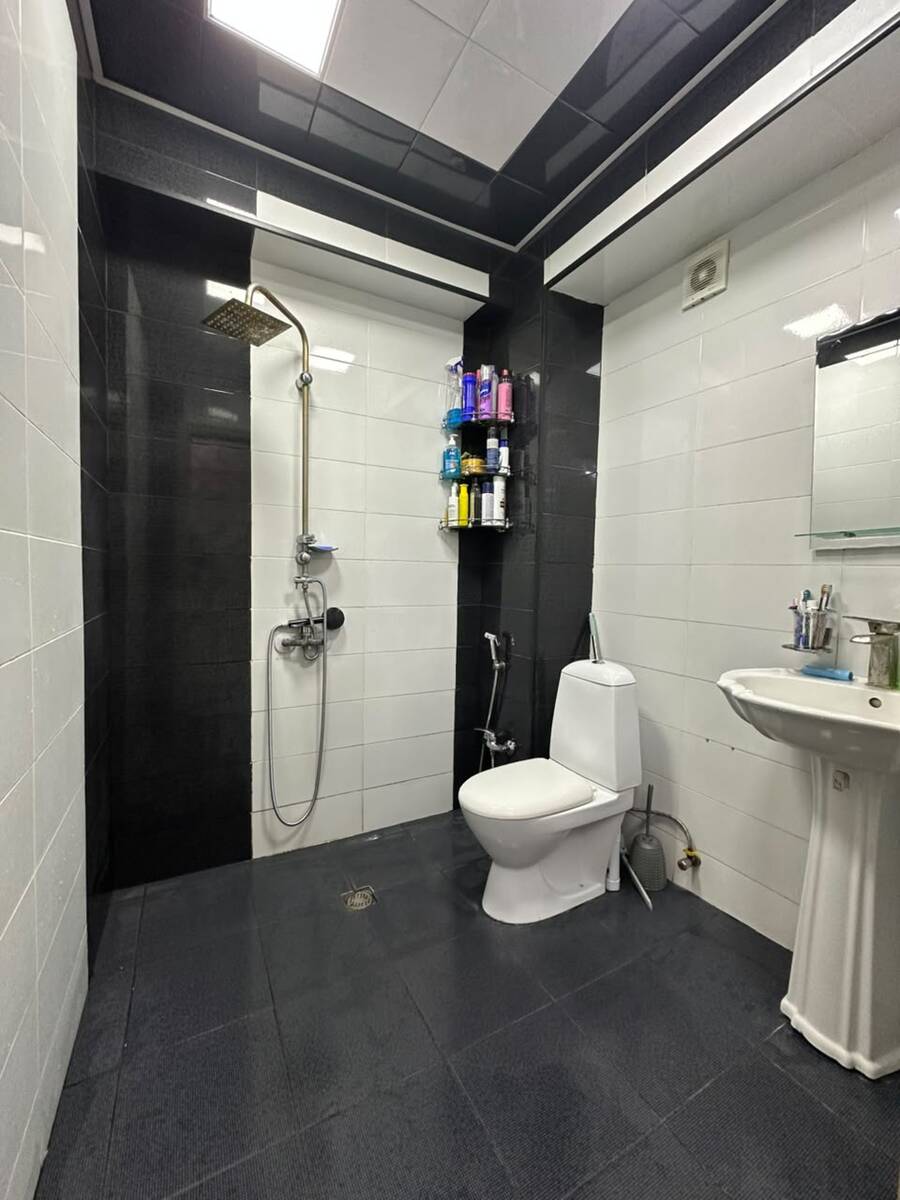 İcarəyə verilir 2 otaqlı yeni tikili 77 m² — Mənzil, Bakı (5)