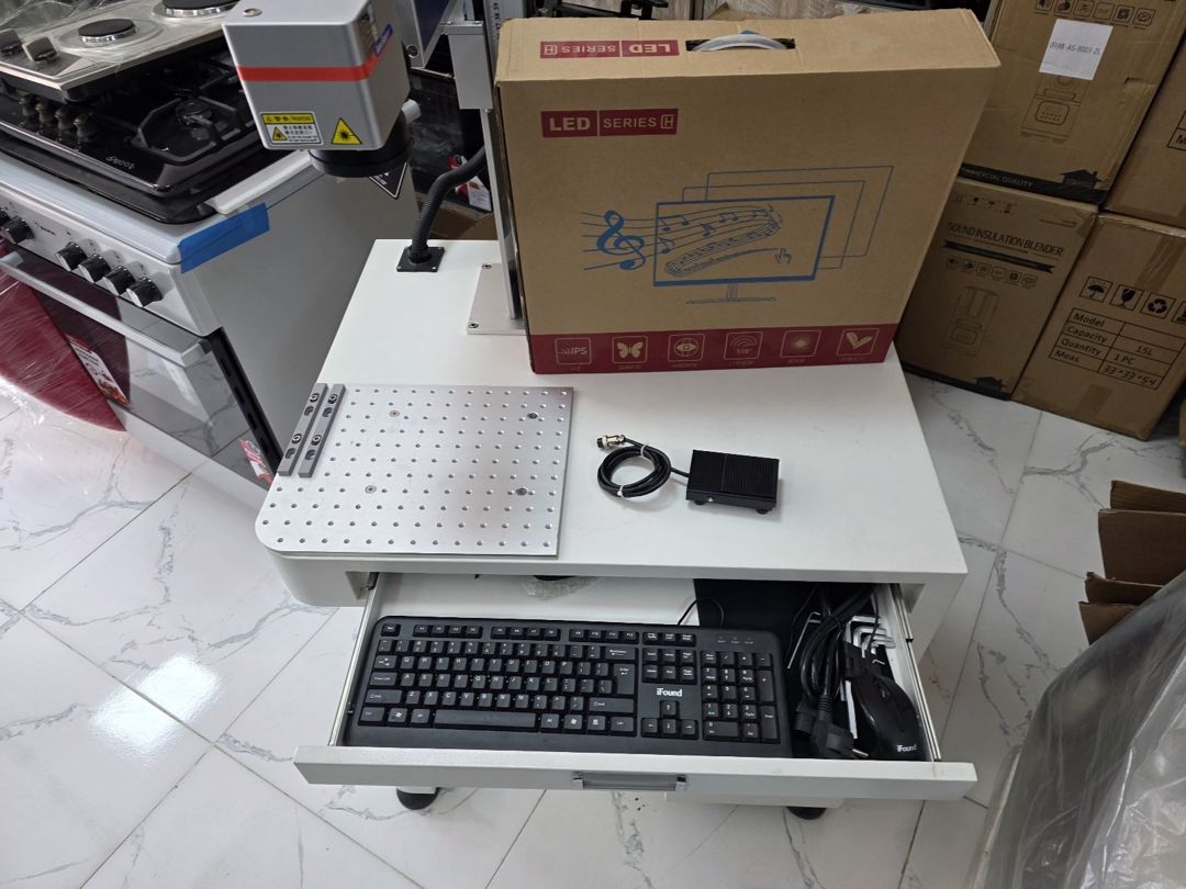 Fiber lazer yazım aparatı — Biznes və avadanlıq, Bakı (8)