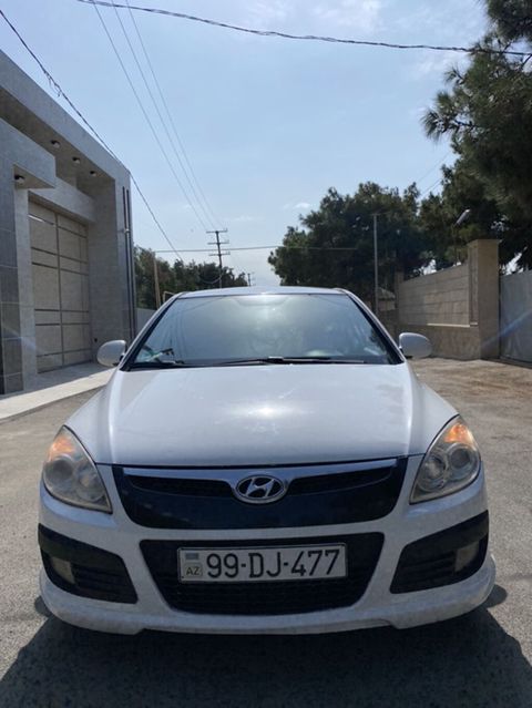 Hyundai i30 Sport hatchback - Kuzov: 5 qapılı hatchback, ağ rəng — Digah