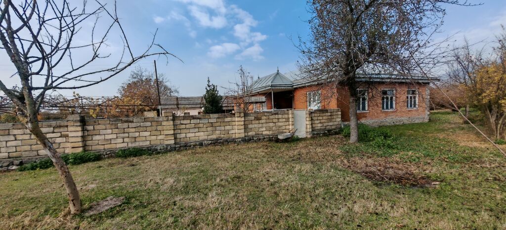 6 otaqlı, 450 kv. m, Kredit yoxdur, Orta təmir — Ev, villa, Qax (3)
