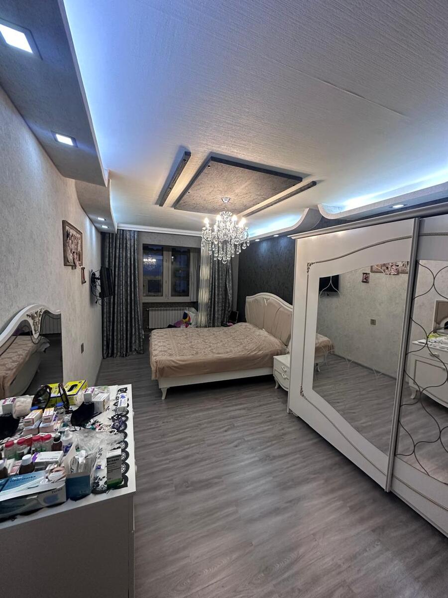 Satılır 5 otaqlı köhnə tikili 120 m² — Mənzil, Bakı (5)