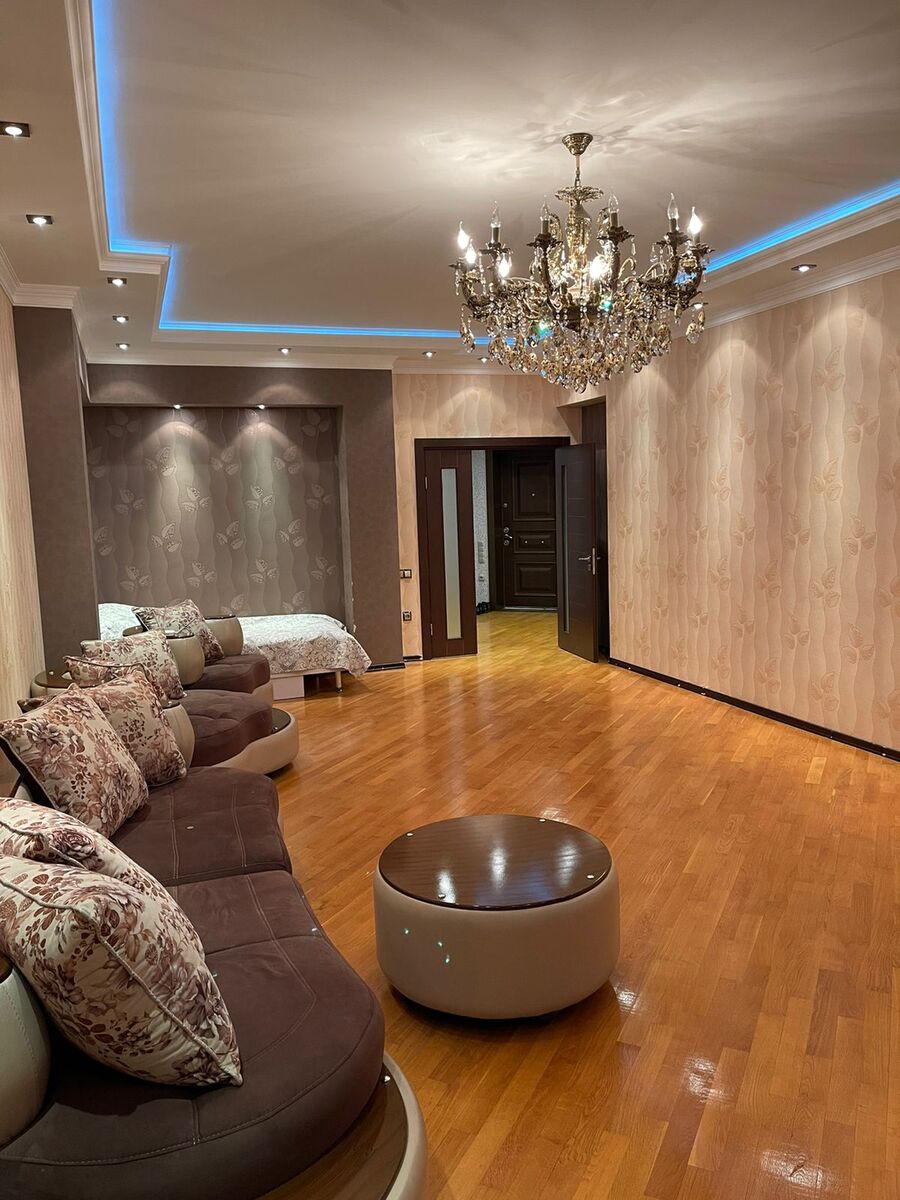 Satılır 3 otaqlı yeni tikili 160 m² — Mənzil, Bakı (2)
