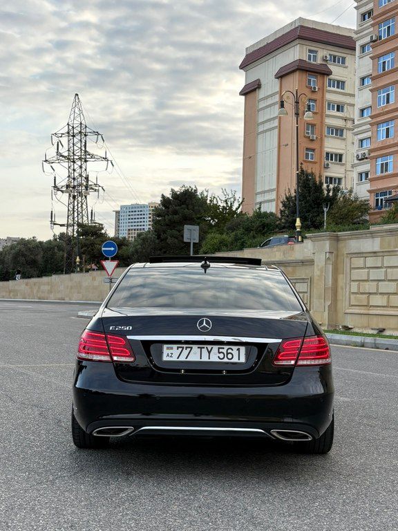 Mercedes E 220, 2.1 L, 2015 il, 247 000 km — Avtomobillər, Bakı (9)