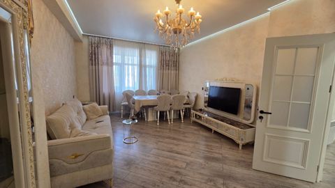 Satılır 4 otaqlı yeni tikili 170 m² — Bakı
