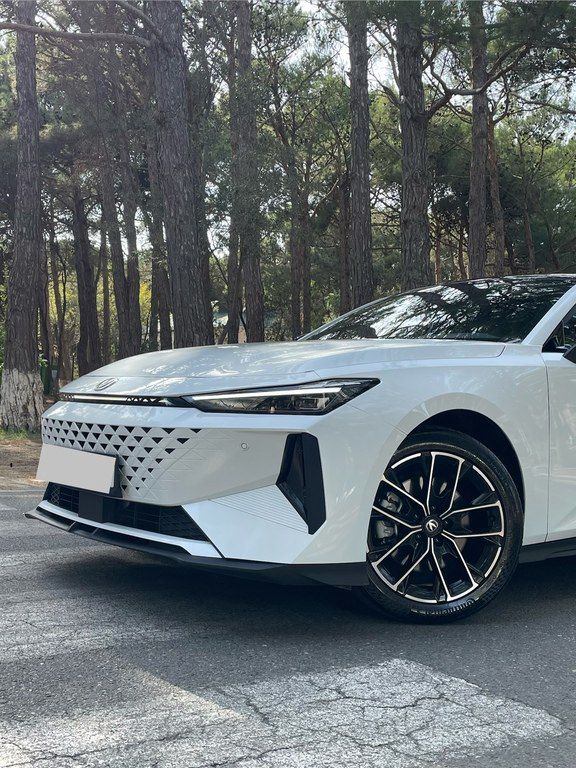 Changan Uni-V iDD, 1.5 L, 18.4 kWh, 2025 il, 17 000 km — Avtomobillər, Bakı (4)