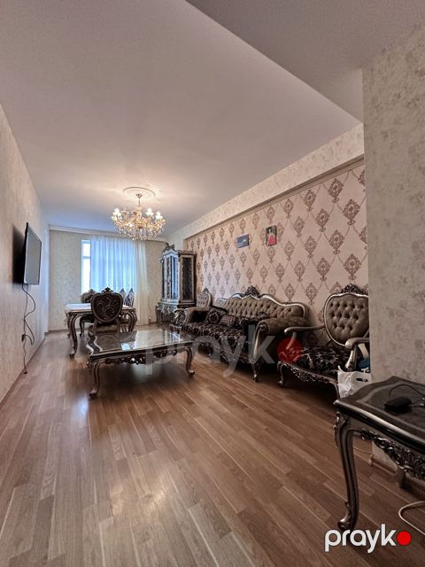 İcarəyə verilir 3 otaqlı yeni tikili 95 m²