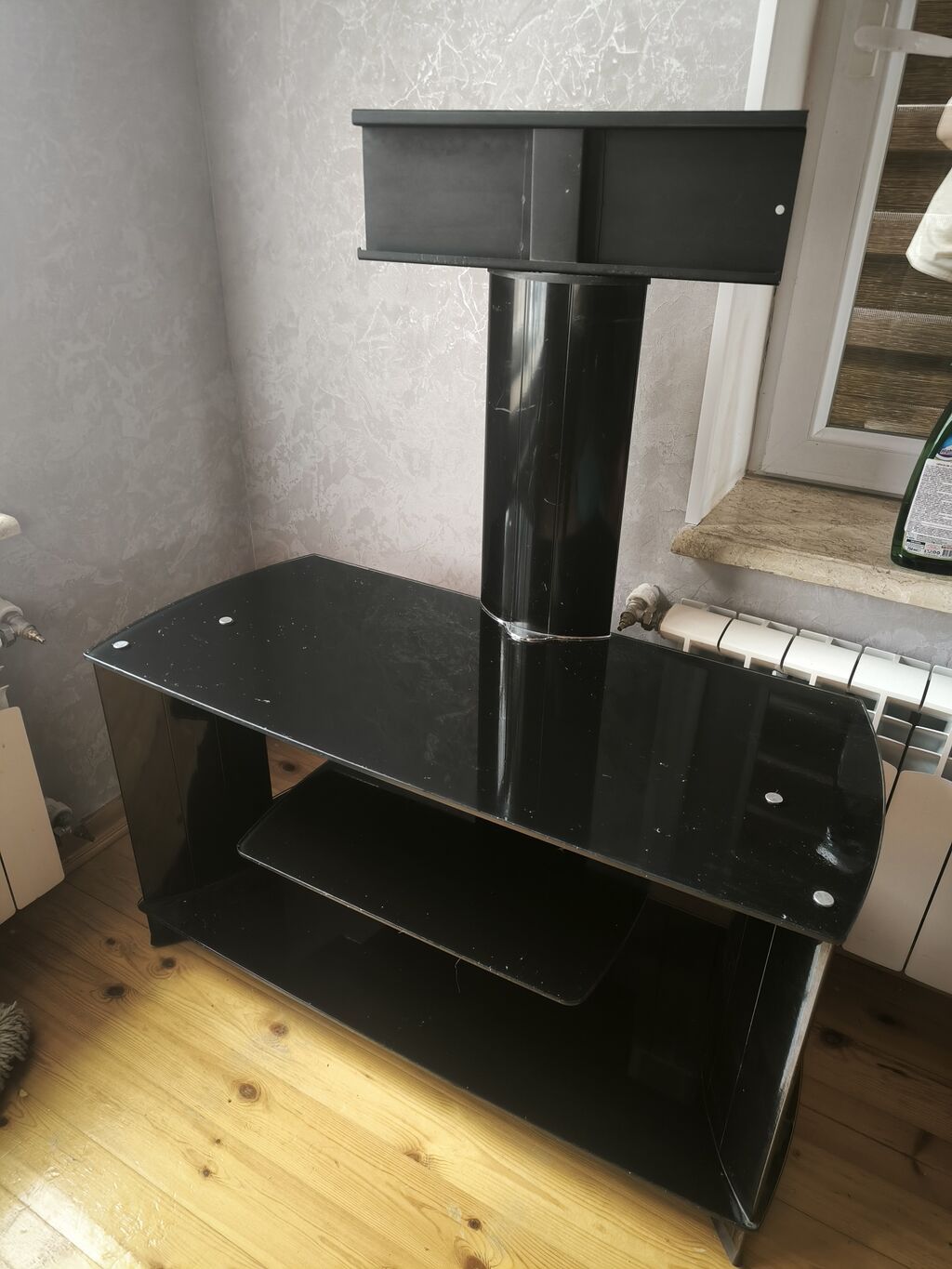 Qara şüşə TV stendi və döndərilə bilən panel - Material: parlaq qara — Televizor altlıqları və standlar, Bakı
