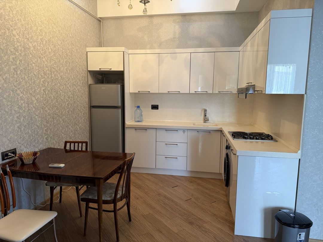 İcarəyə verilir 3 otaqlı yeni tikili 120 m² — Mənzil, Bakı (7)