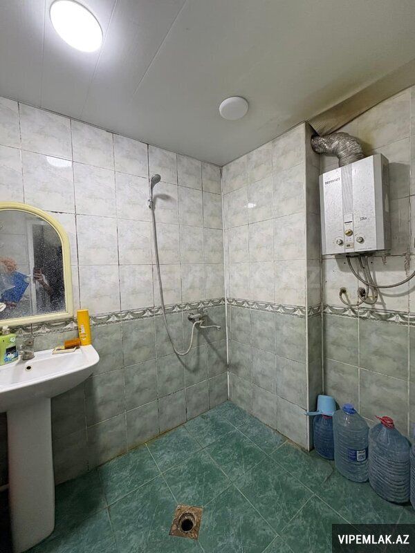 Yasamal rayonunda 1 otaqlı Köhnə tikili Kirayə verilir, 40 m² — Mənzil, Bakı (3)