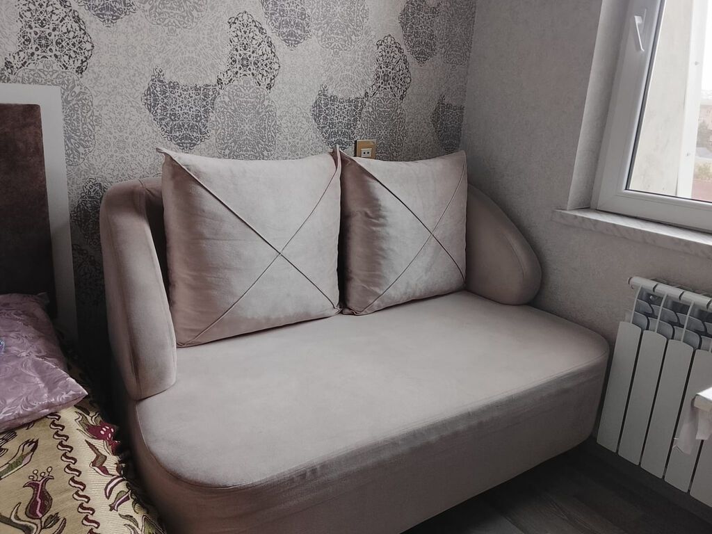 Mini-divan, İşlənmiş, Açılmayan, Bazasız, Parça, Çatdırılma yoxdur — Divanlər, Xırdalan (2)