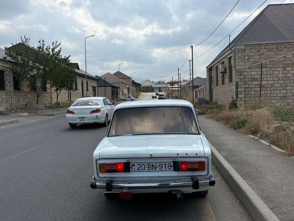 VAZ 2106 sedan – klassik ağ rəngli, 4 qapılı kuzov. Xüsusiyyətlər — Avtomobillər, Gəncə (4)