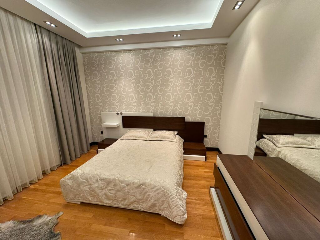 Satılır 4 otaqlı yeni tikili 212 m² — Mənzil, Bakı (10)