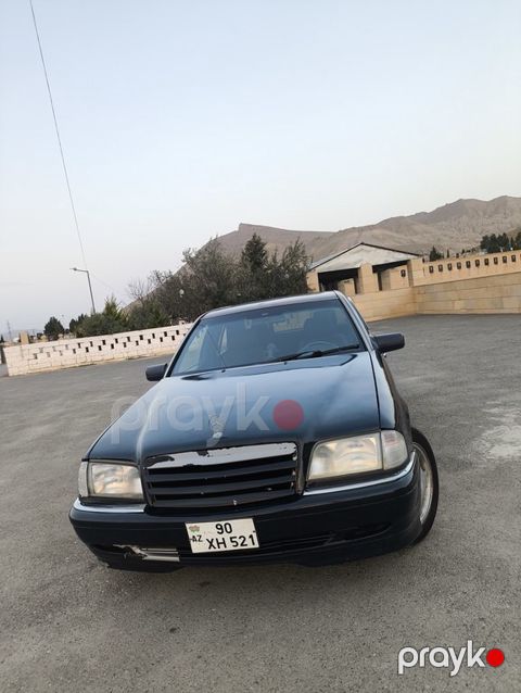 Mercedes C 220, 2.2 L, 1995 il, 423 000 km — Bakı