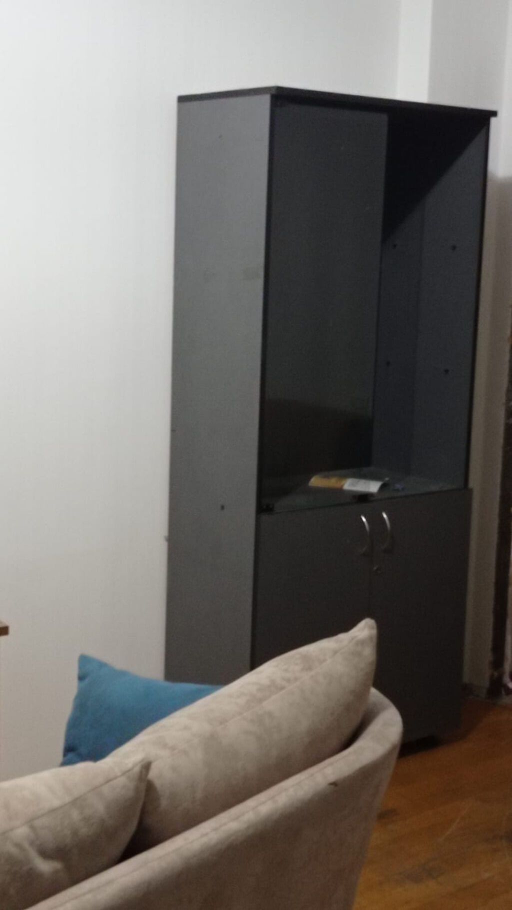 Unvan Yasamal Qələbə dairəsi daxildir: Şüşəli stol (metal ayaqlı) — Ofis mebeli, Bakı (8)