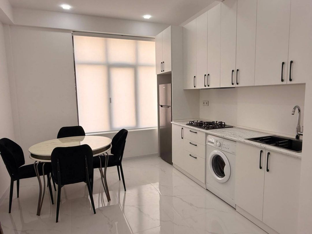 İcarəyə verilir 3 otaqlı yeni tikili 115 m² — Mənzil, Bakı (5)