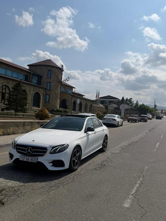 Mercedes E 300, 2.0 L, 2018 il, 178 000 km — Avtomobillər, Şəmkir