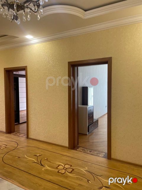 İcarəyə verilir 3 otaqlı yeni tikili 124 m²