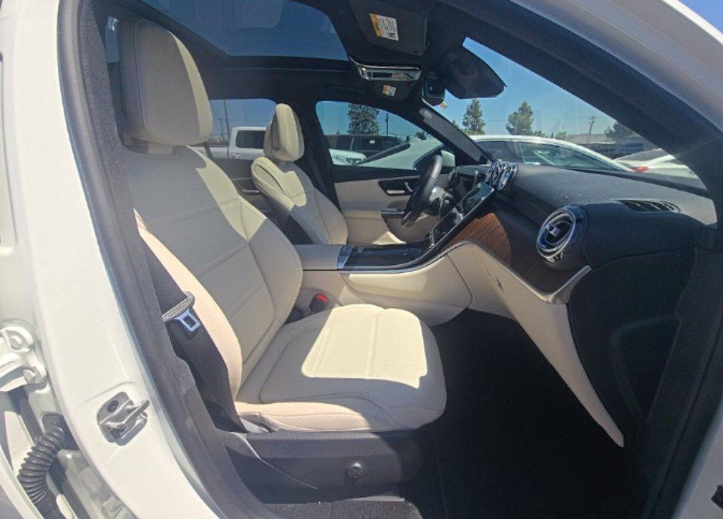 Mercedes GLC 300, 2.0 L, 2025 il, 6 468 km — Avtomobillər (9)