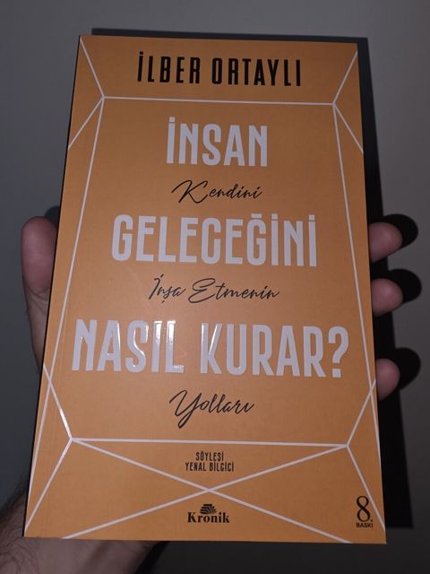İlber Ortaylı - İnsan geleceğini nasıl kurar? — Bakı