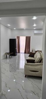 İcarəyə verilir 2 otaqlı yeni tikili 70 m² — Əflatun — Квартира