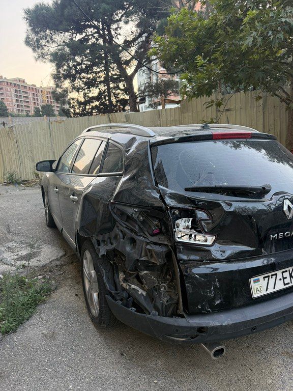 Renault Megane, 1.5 L, 2010 il, 420 000 km — Avtomobillər, Bakı (4)