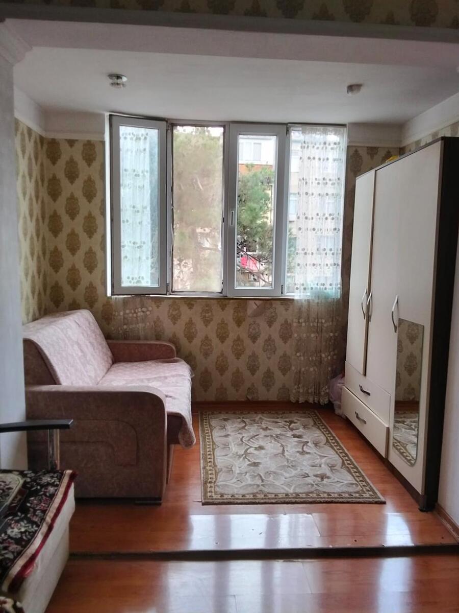 Satılır 2 otaqlı köhnə tikili 60 m² — Mənzil, Bakı (2)
