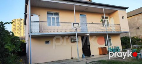 Satılır 7 otaqlı həyət evi/bağ evi 240 m²