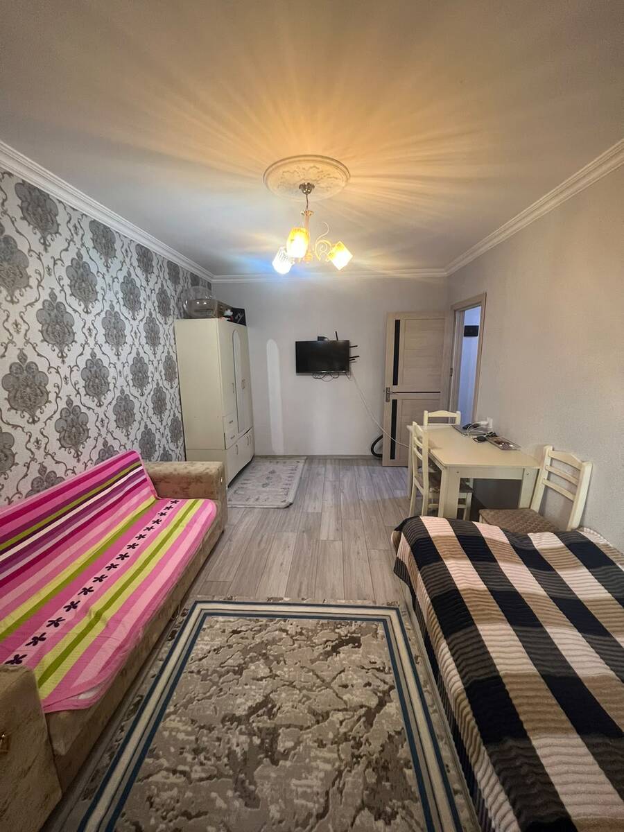 Satılır 1 otaqlı köhnə tikili 40 m² — Mənzil, Bakı (3)